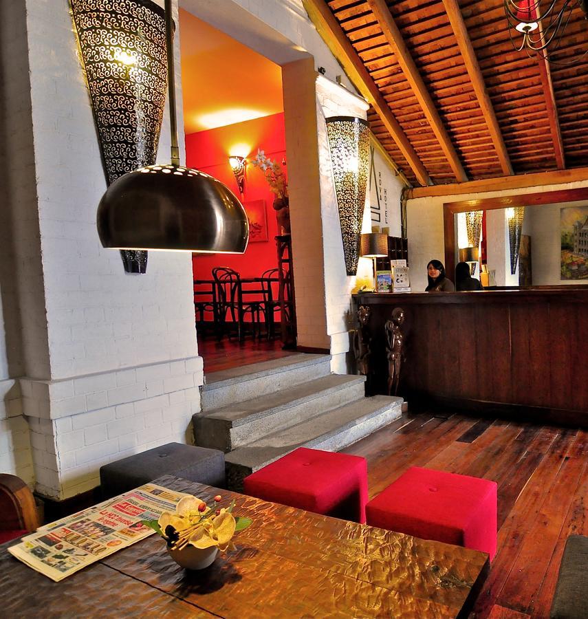 Rova Hotel Antananarivo Exteriér fotografie