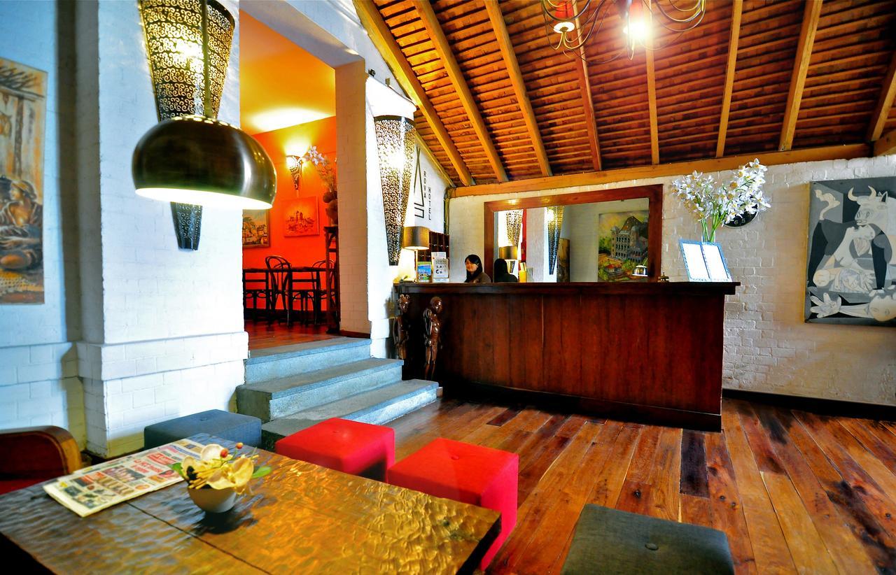 Rova Hotel Antananarivo Exteriér fotografie