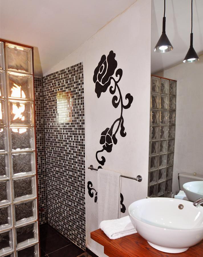 Rova Hotel Antananarivo Exteriér fotografie