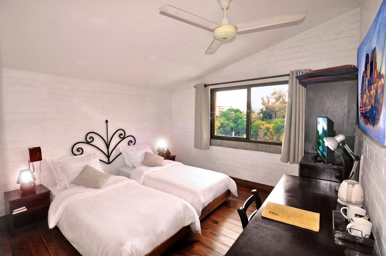 Rova Hotel Antananarivo Exteriér fotografie